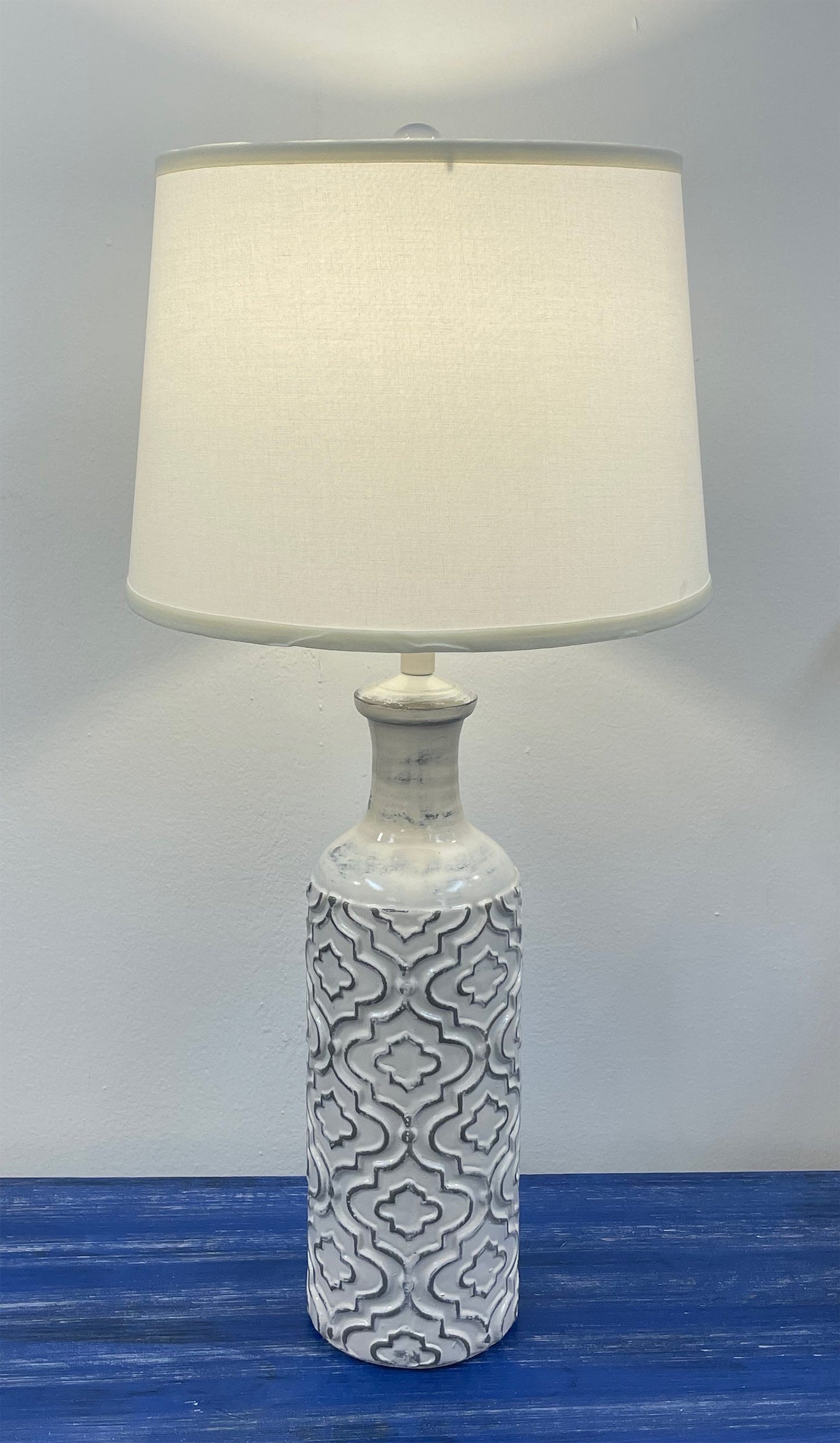 Coast Lamp Manufacturing Coastal Living 29"H Farmhouse Raised Quatrafoil Table Lamp