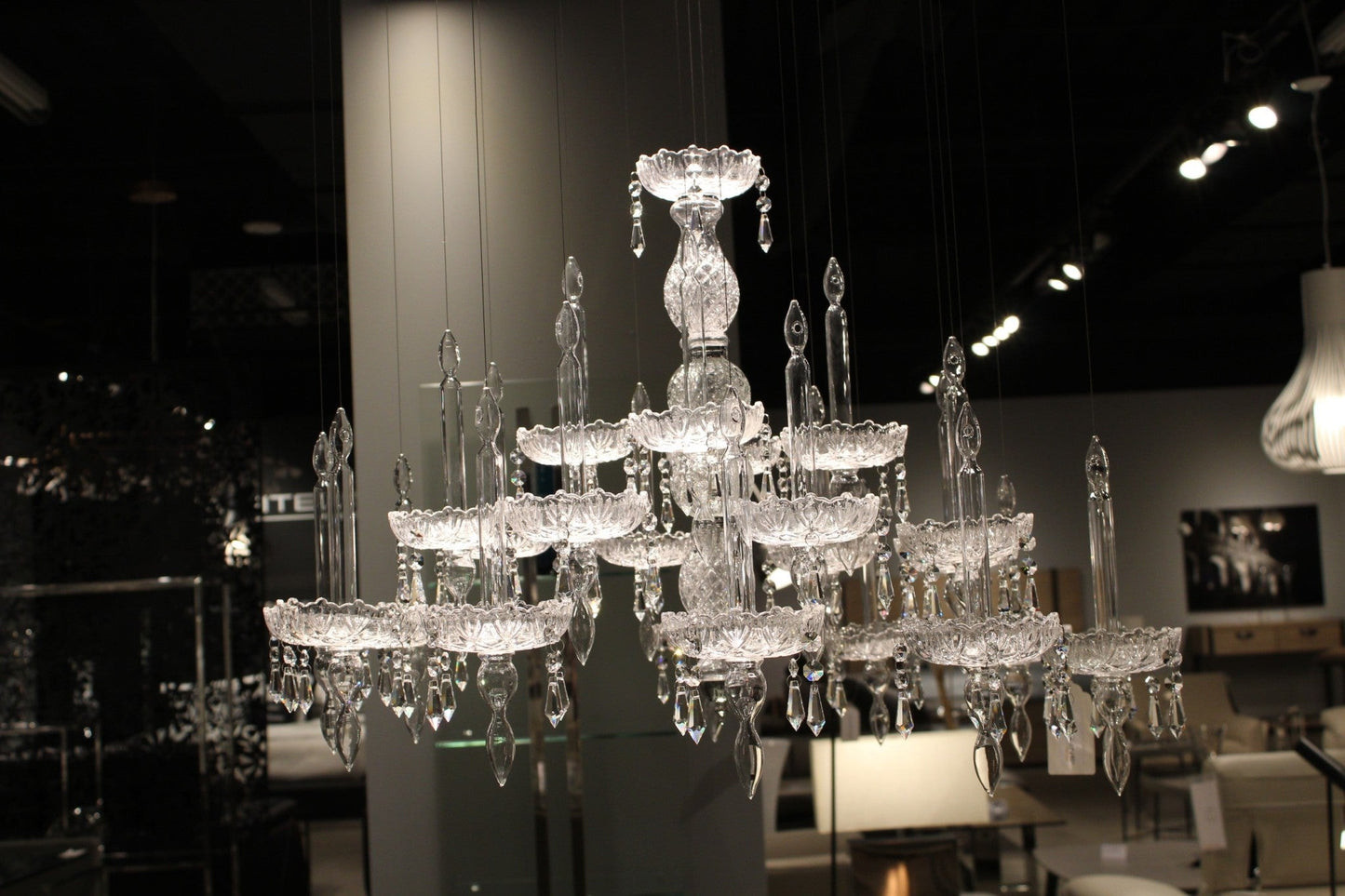 HomeRoots 33" x 33" x 55" Glass Pendant Lamp With Clear Crystal Finish