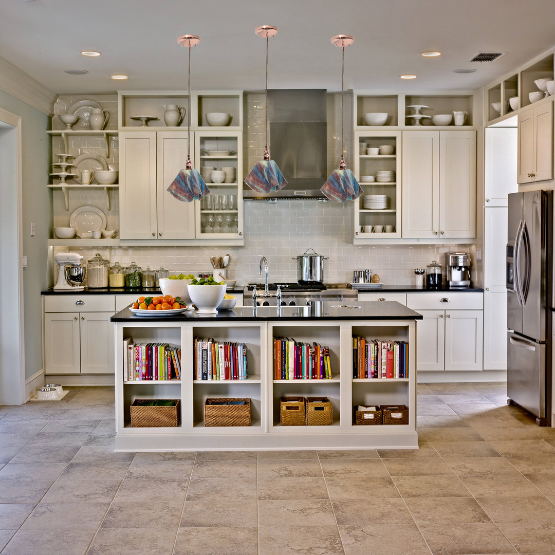 Jezebel Gallery Lily Signature 11" x 7" Large Day Pendant Light With Copper Hardware