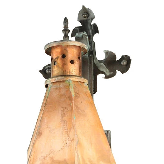 2nd Ave Lighting 14″ Millesime Lantern Wall Sconce