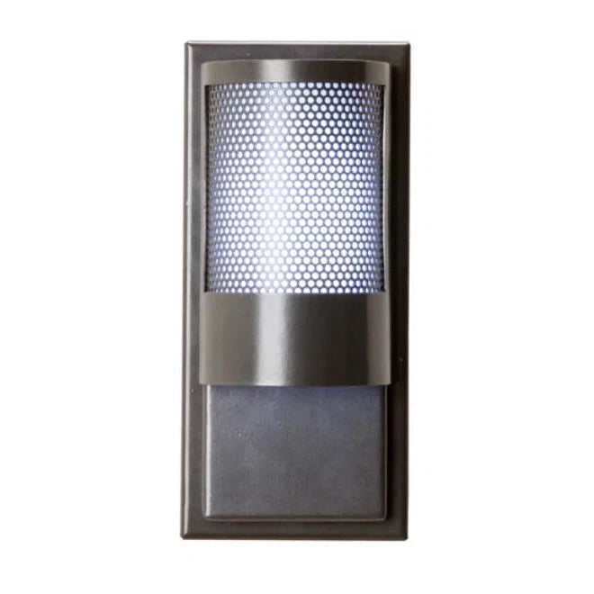 2nd Ave Lighting 4″ Wide Lucius Wall Sconce