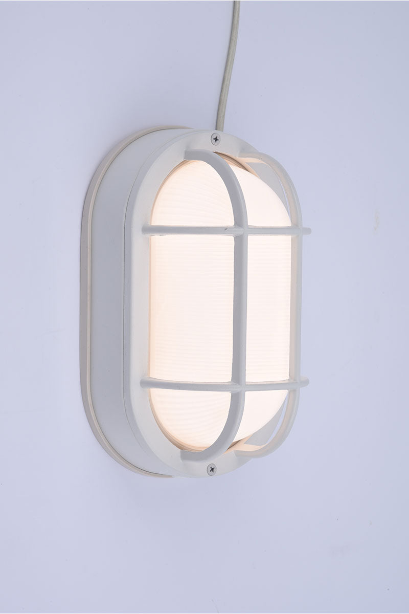 Euri Lighting Residential LED 6.2-Watts Non-Dimmable Wet Rated 6 Color Selectable Frosted Glass Lens Matte White Housing Outdoor Bulkhead Wall Light
