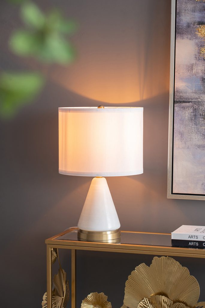 A&B Home 13" x 20" Bundle of 15 White and Gold Table Lamp With Drum-Shaped Shade