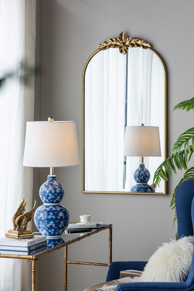 A&B Home 13" x 26" Bundle of 24 Blue and White Round Two-Tiered Ceramic Vase Lamp