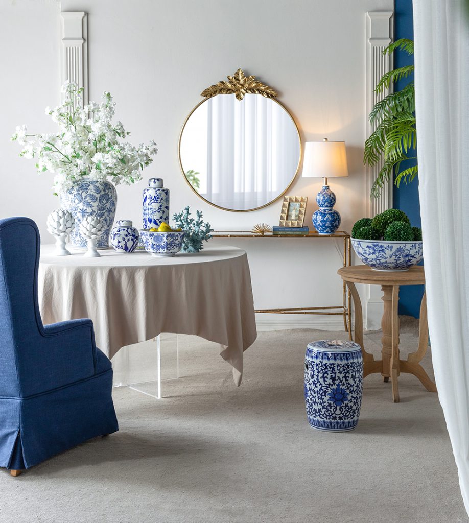 A&B Home 13" x 26" Bundle of 24 Blue and White Round Two-Tiered Ceramic Vase Lamp