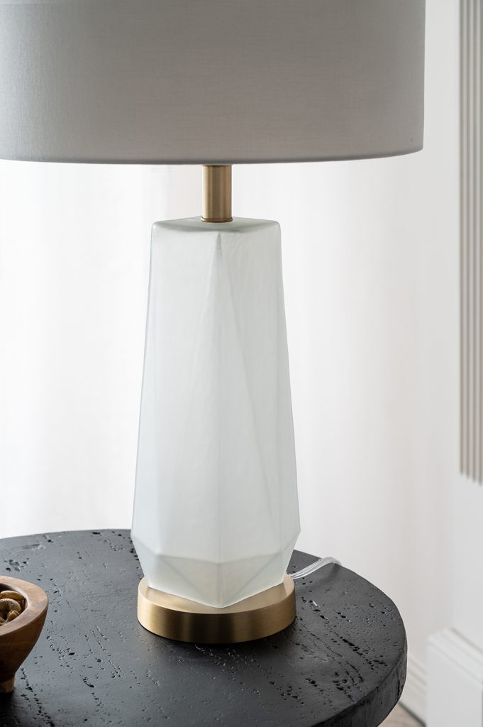 A&B Home 15" x 26" Bundle of 11 White Drum-Shaped Table Lamp
