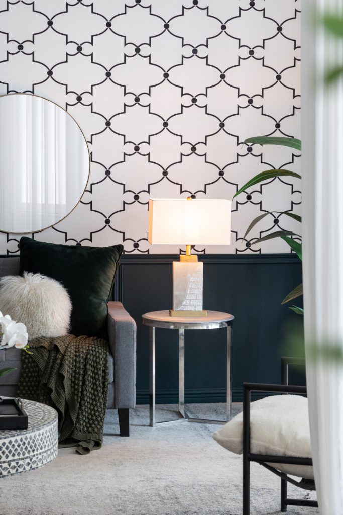 A&B Home 16" x 23" Bundle of 8 Rectangular White Fabric Shade With Alabaster Frame and Gold Accent Table Lamp