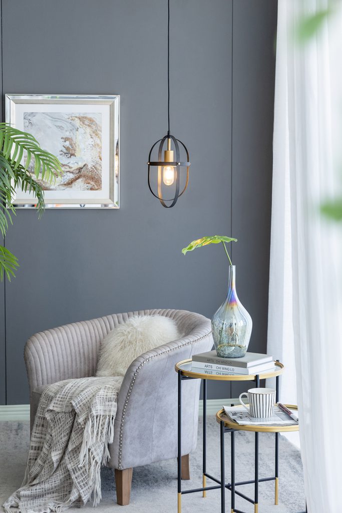 A&B Home Bundle of 16 Rosario 8" x 13" 1-Light Black Metal Frame With Gold Accent Pendant Lighting