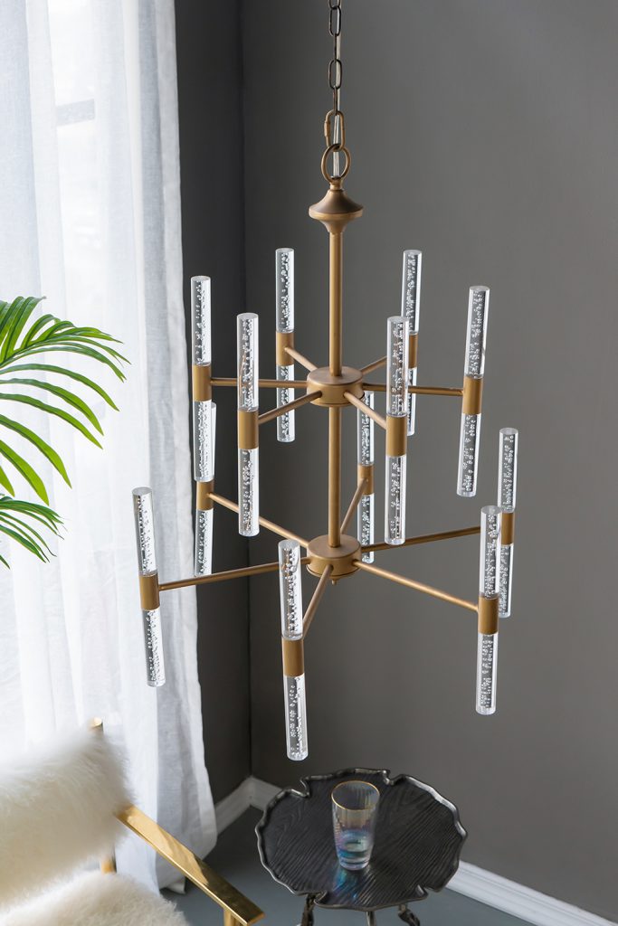 A&B Home Bundle of 5 Idony 21" x 28" Gold and Clear Chandelier