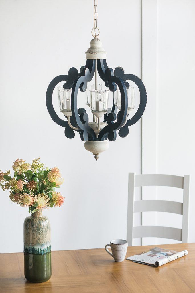 A&B Home Bundle of 6 21" x 24" 6-Light Blue and White Classic Curves Wooden Chandelier