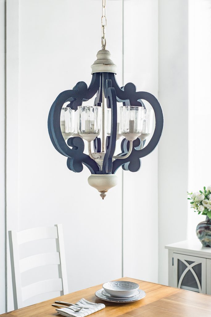 A&B Home Bundle of 6 21" x 24" 6-Light Blue and White Classic Curves Wooden Chandelier
