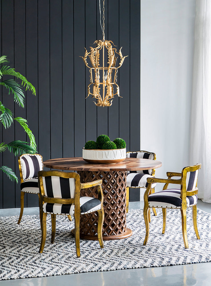 A&B Home Bundle of 9 20" x 28" Gold Metal Acanthus Leaf Design Chandelier