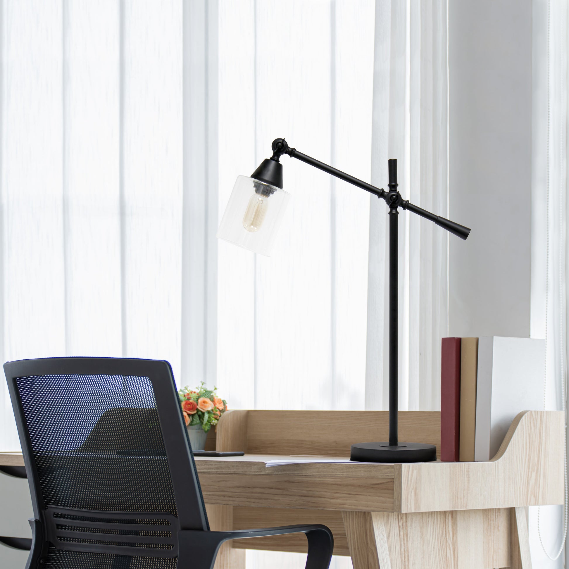 All The Rages Lalia Home Black Vertically Adjustable Table Lamp