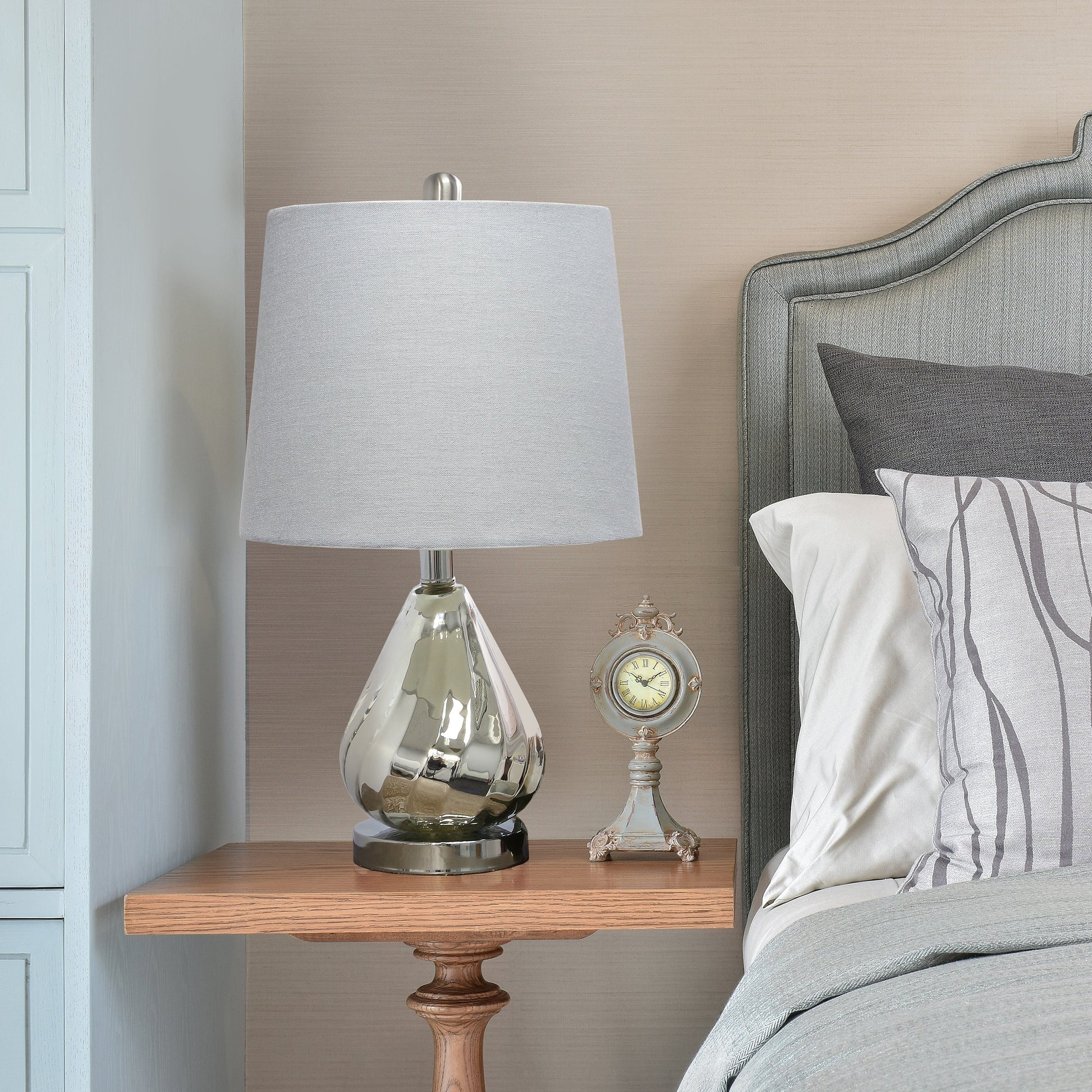 All The Rages Lalia Home Chrome Kissy Pear Table Lamp With Gray Fabric Shade