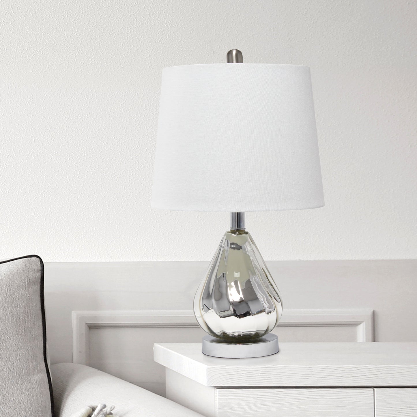 All The Rages Lalia Home Chrome Kissy Pear Table Lamp With White Fabric Shade