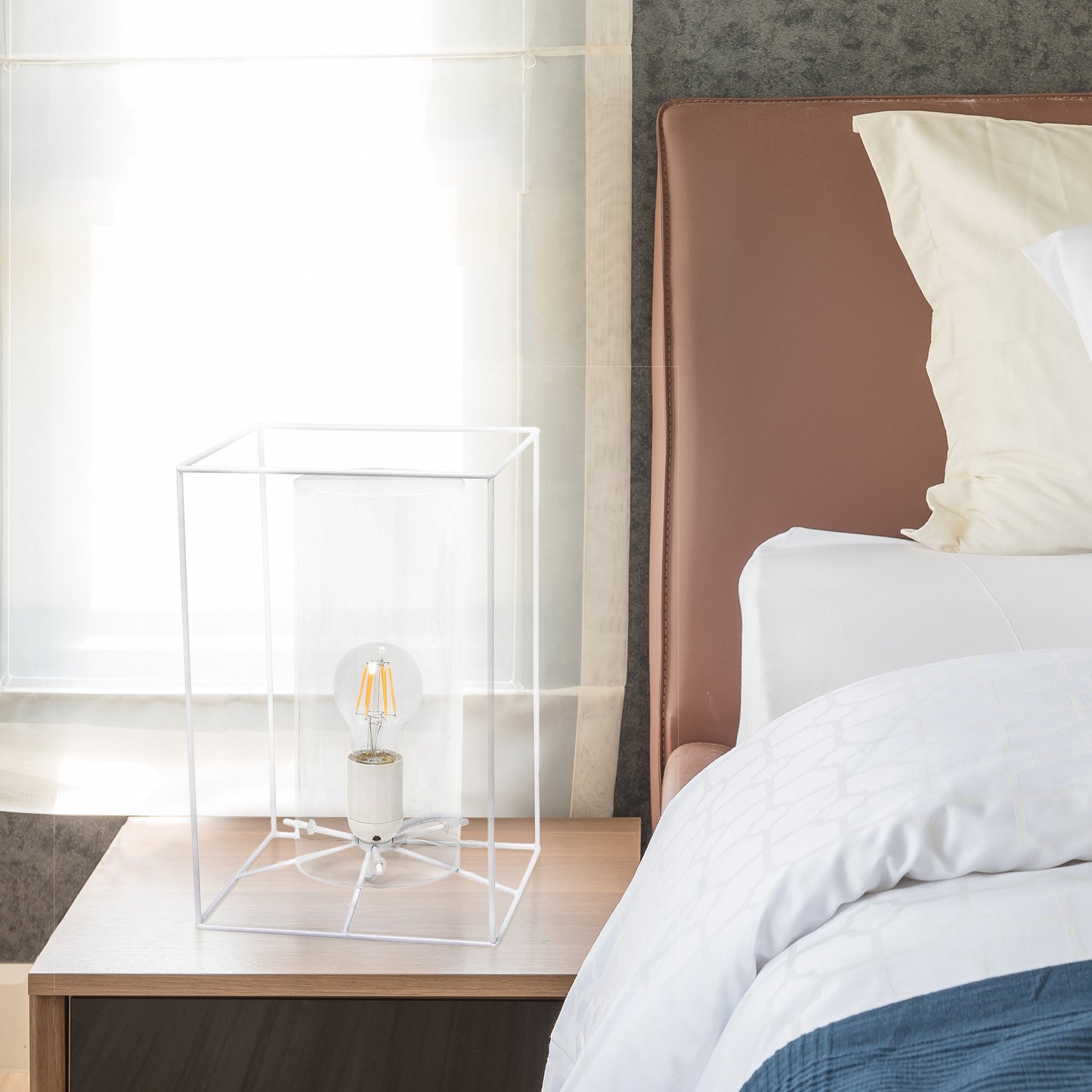 All The Rages Lalia Home Large White Framed Table Lamp With Clear Cylinder Glass Shade