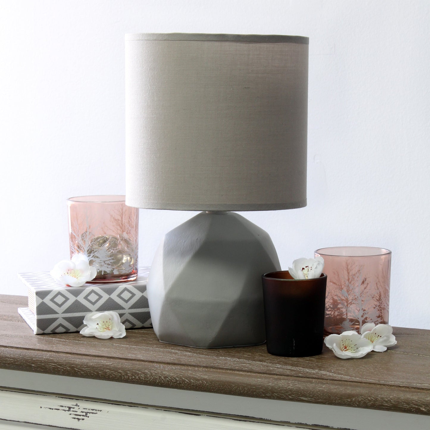 All The Rages Simple Designs Gray Geometric Concrete Table Lamp