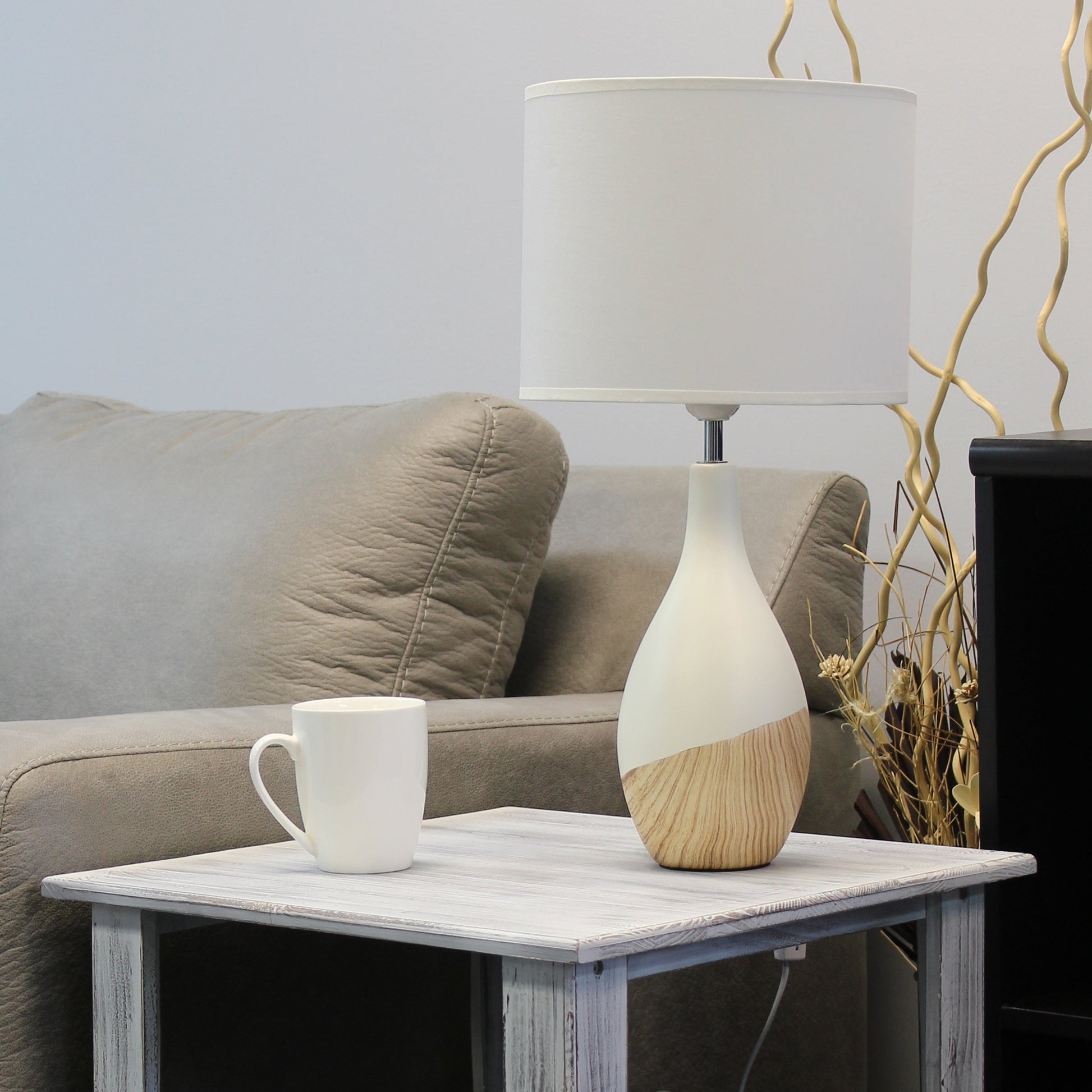 All The Rages Simple Designs Light Wood Strikers Basic Table Lamp