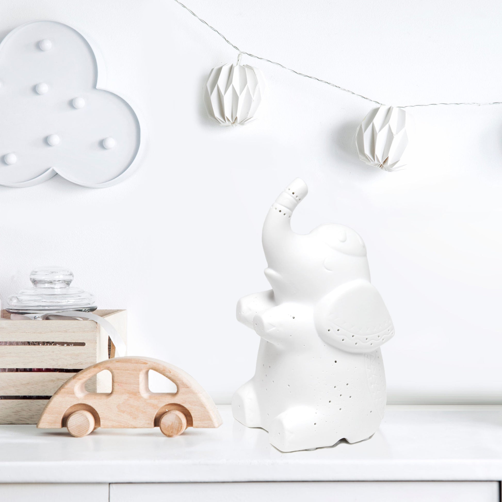 All The Rages Simple Designs Porcelain Elephant Shaped Table Lamp