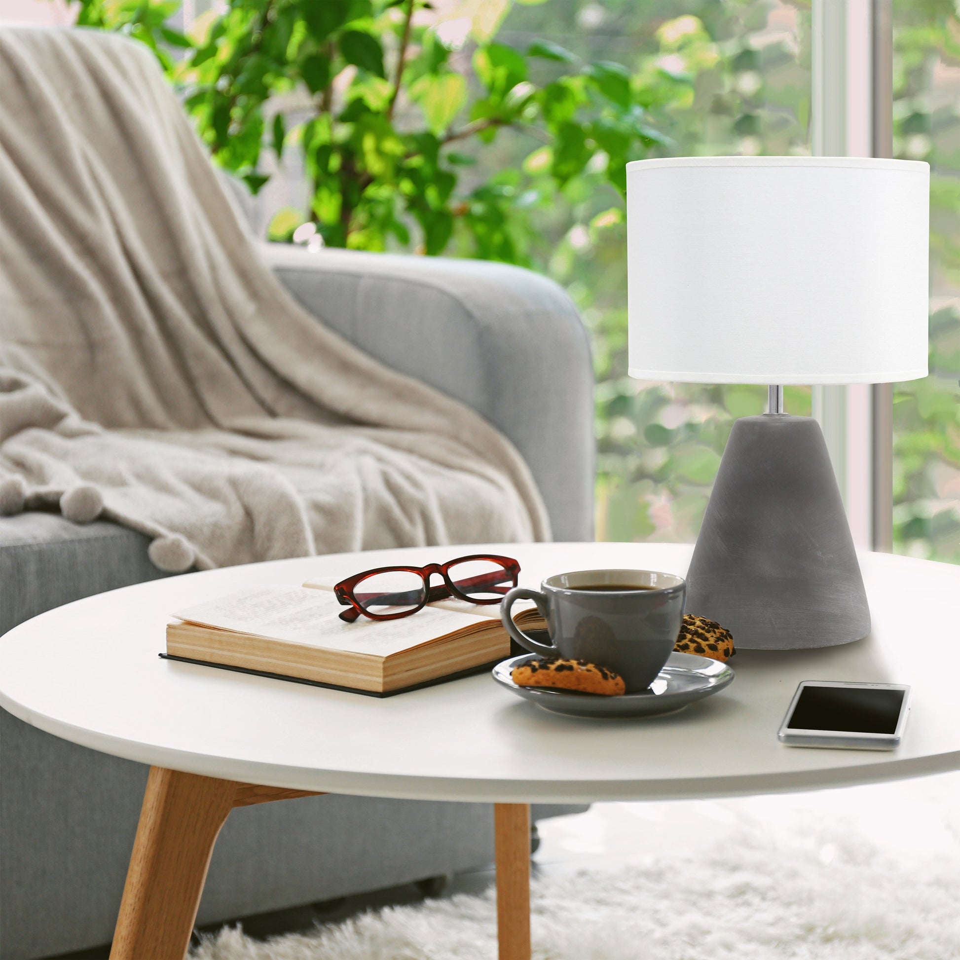 All The Rages Simple Designs White Pinnacle Concrete Table Lamp