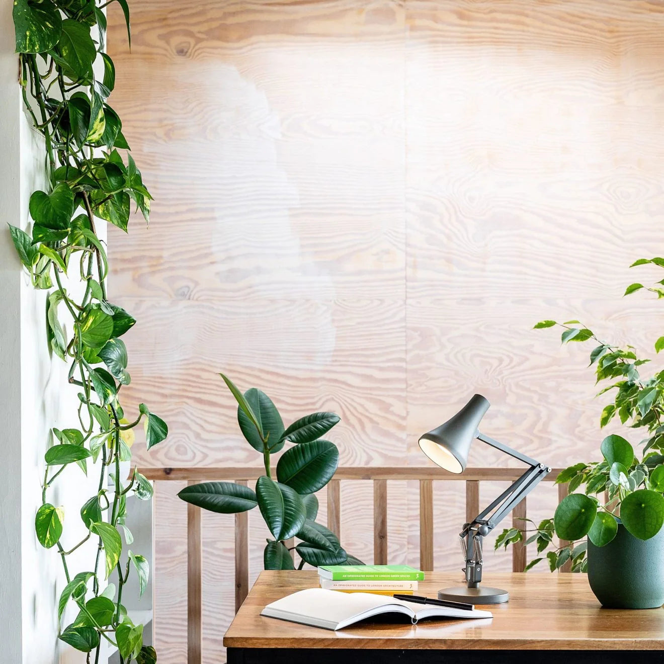 Anglepoise 90 Mini Mini Kelp Green Table Lamp