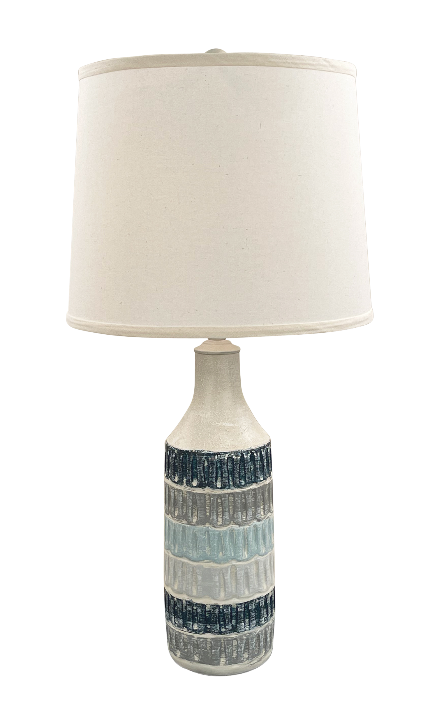 Coast Lamp Manufacturing Coastal Living 30"H Weathered Cottage & Nautical Round Pot Table Lamp With Oval Indentions
