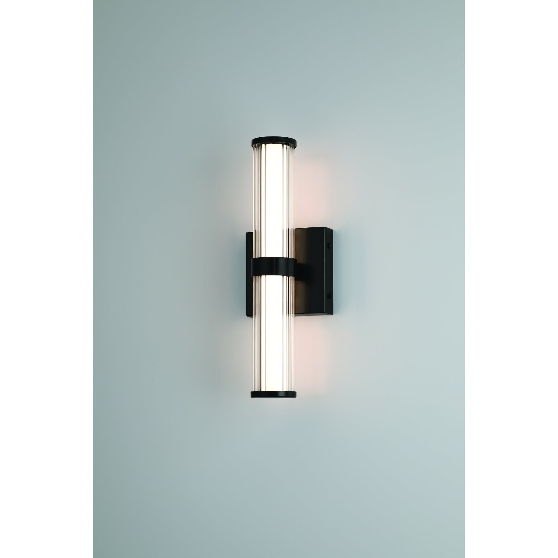 Eurofase Lighting Fayton 14" 1-Light Integrated LED Clear Glass Shade Matte Black Outdoor Wall Sconce