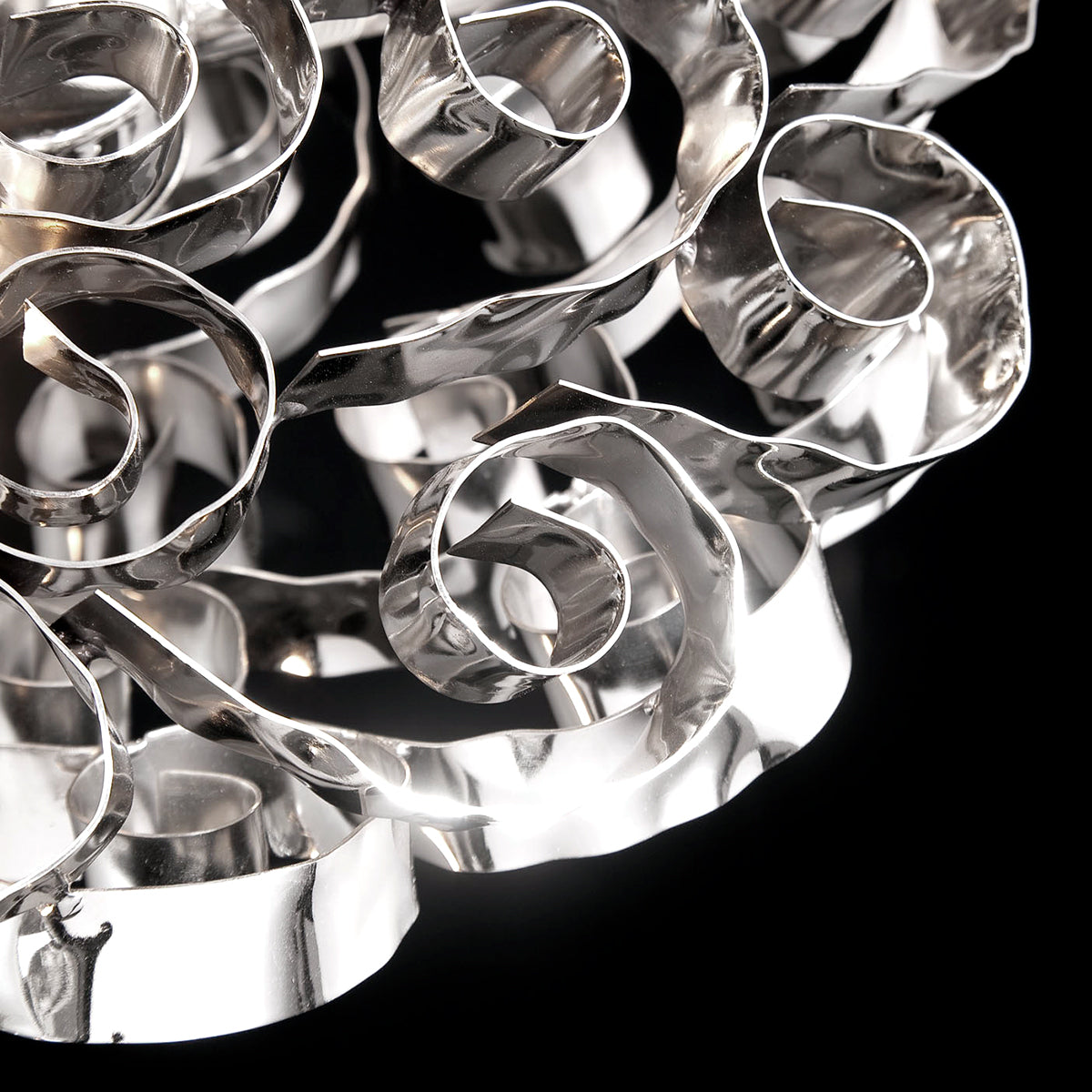 Eurofase Lighting Grace 24" 6-light Dimmable Halogen Bulb Polished Nickel Chandelier With Curled Nickel Strip Accents