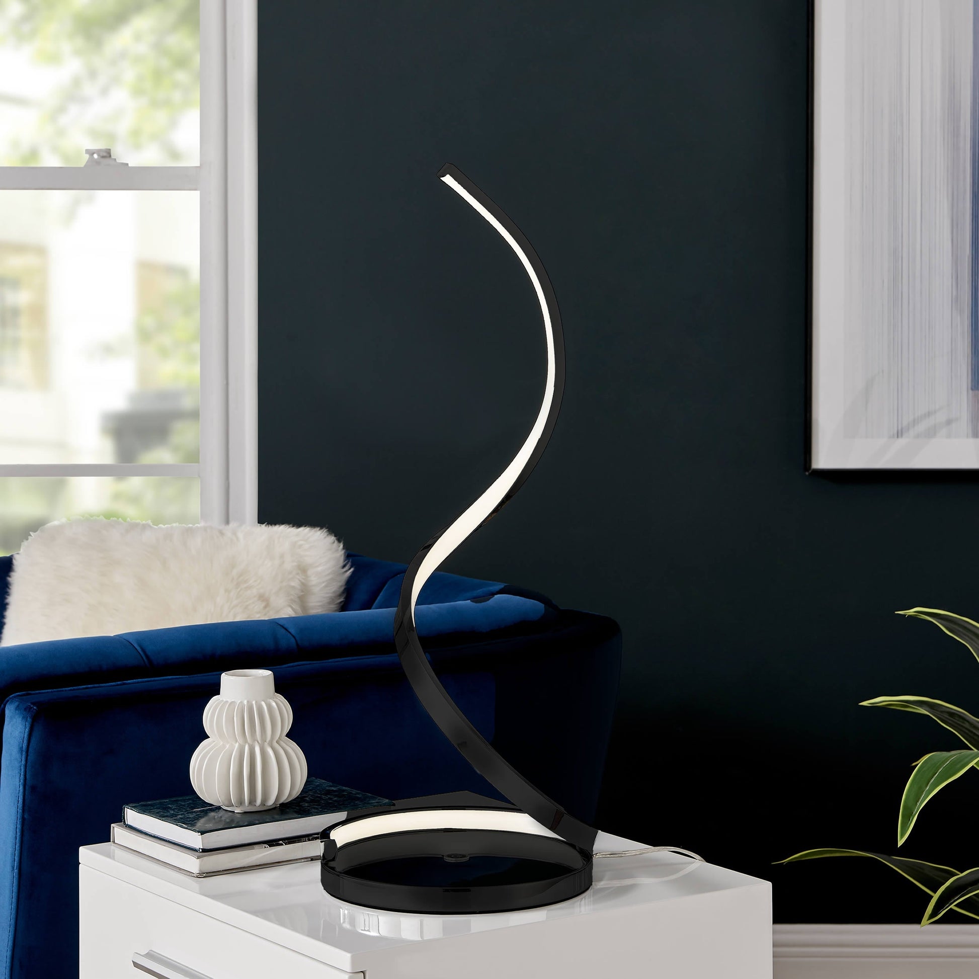 Finesse Decor 8" W x 31" H Black Finish 1-Light Integrated LED Modern Spiral Table Lamp