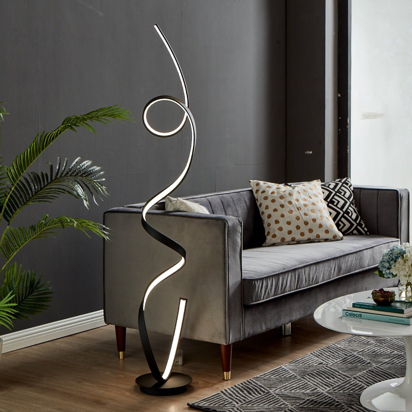 Finesse Decor Amsterdam 63" Matte Black 1-Light LED Floor Lamp