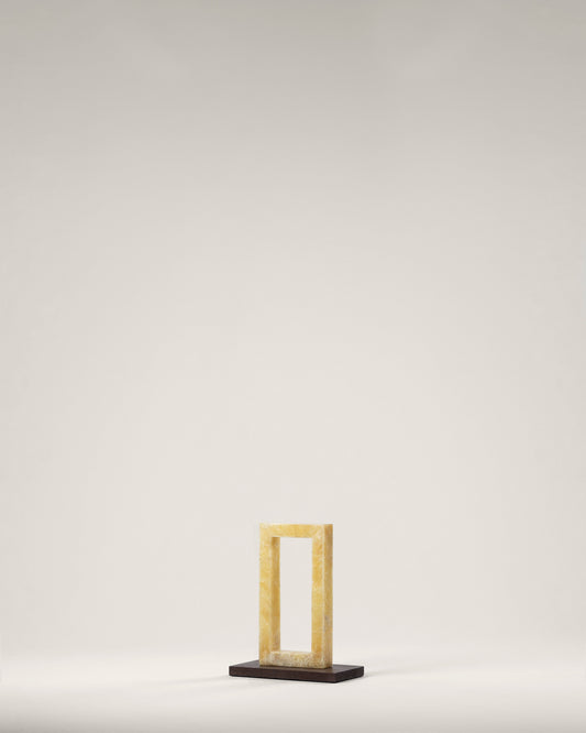G.Luce Calipso 13" Wood & Amber Onyx Frame Finish Table Lamp