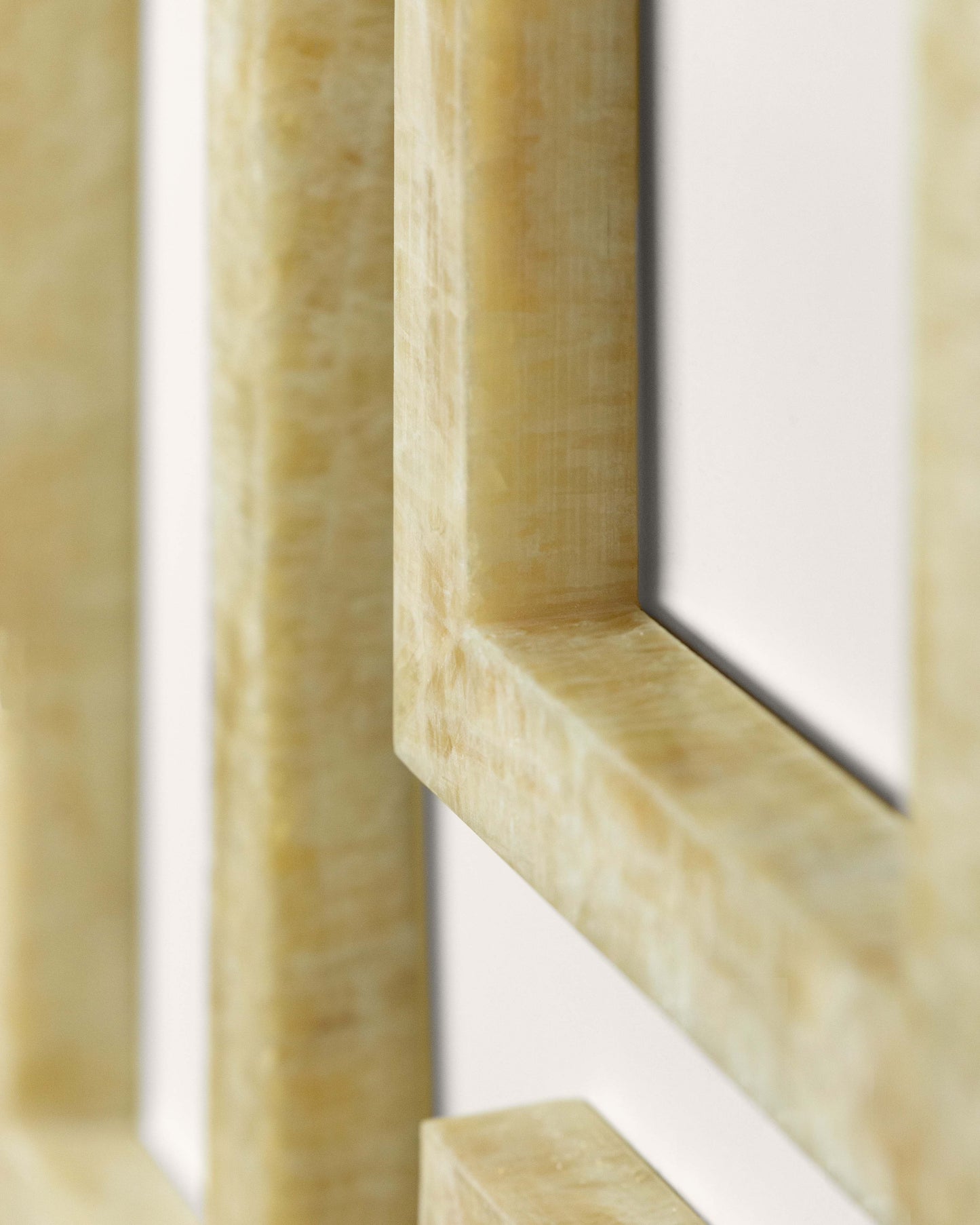 G.Luce Calipso Amber Onyx Finish Wall Lamp