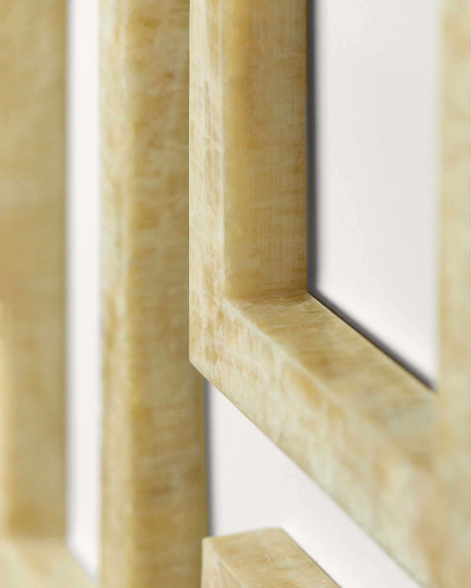 G.Luce Calipso Amber Onyx Finish Wall Lamp