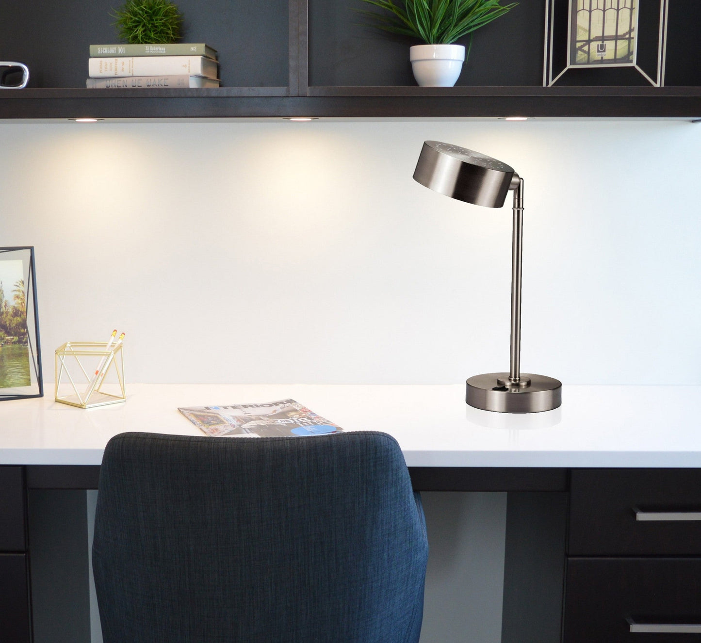 HomeRoots 15" LED Table Lamp With Shade in Silver Metal Finish