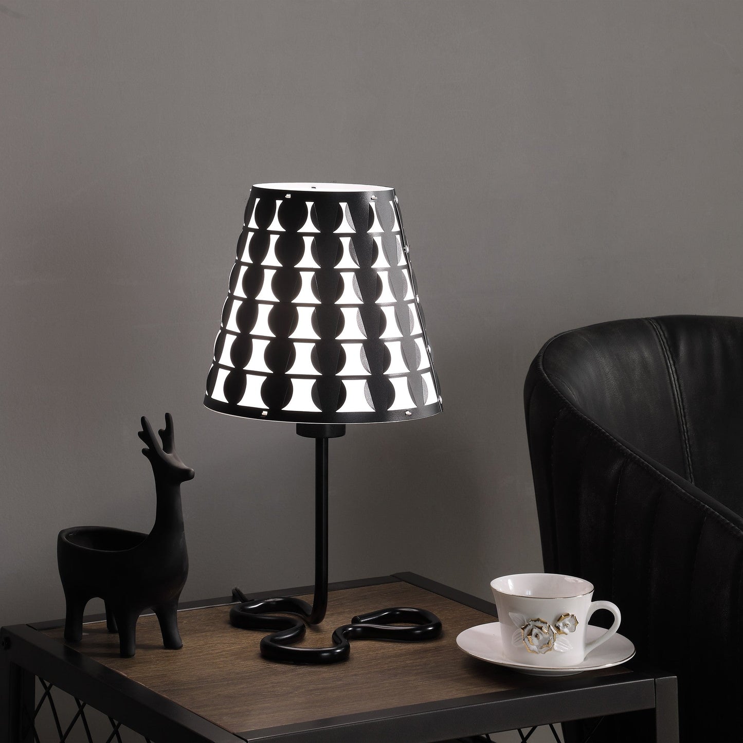 HomeRoots 16” Modern Metal Bedside Table Lamp in Black and White Finish