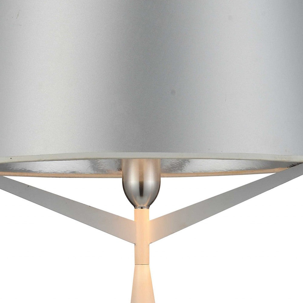 HomeRoots 16" x 16" x 24" Carbon Steel Table Lamp in White Finish