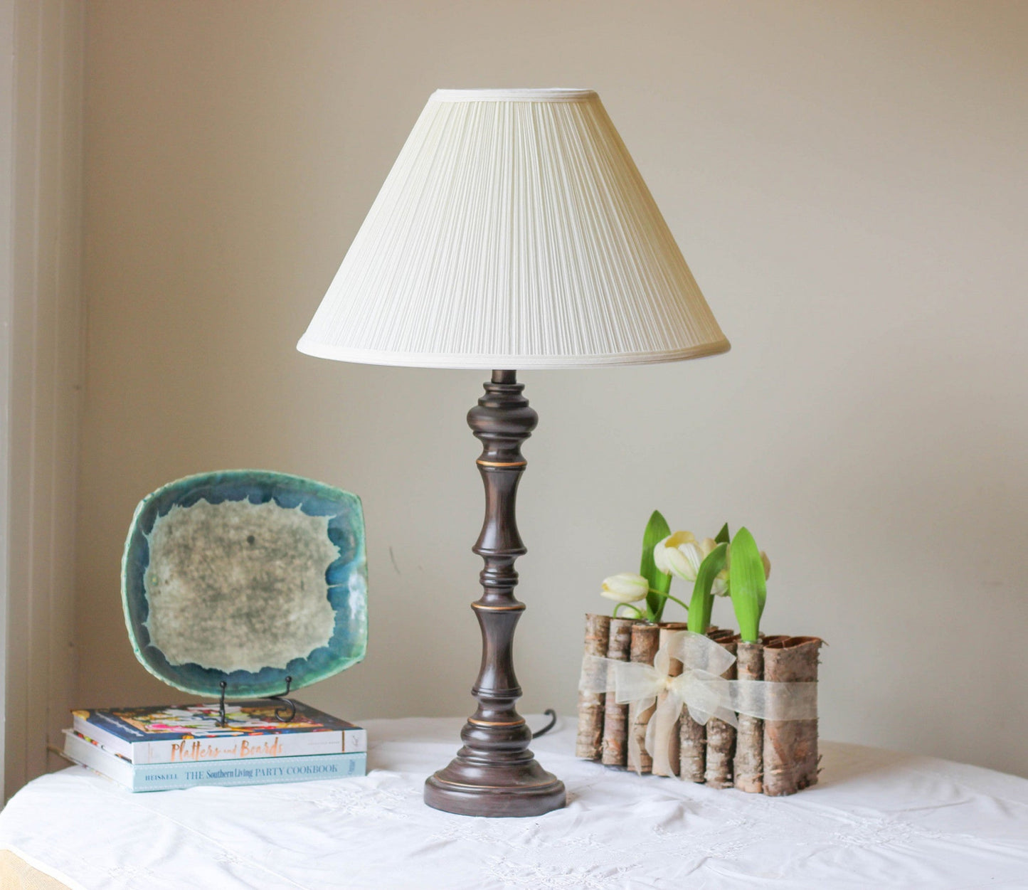 HomeRoots 17" Deep Cone Slanted Broadcloth Lampshade in Ivory Finish
