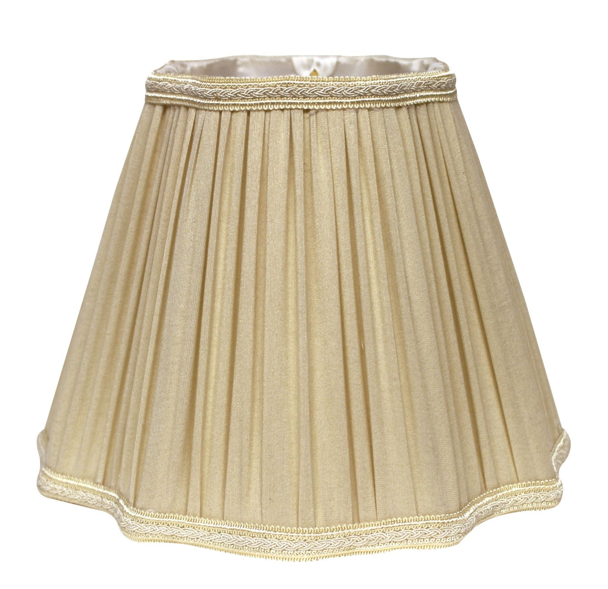 HomeRoots 18" Slanted Fancy Square Shantung Lampshade in Pearl Grey Finish