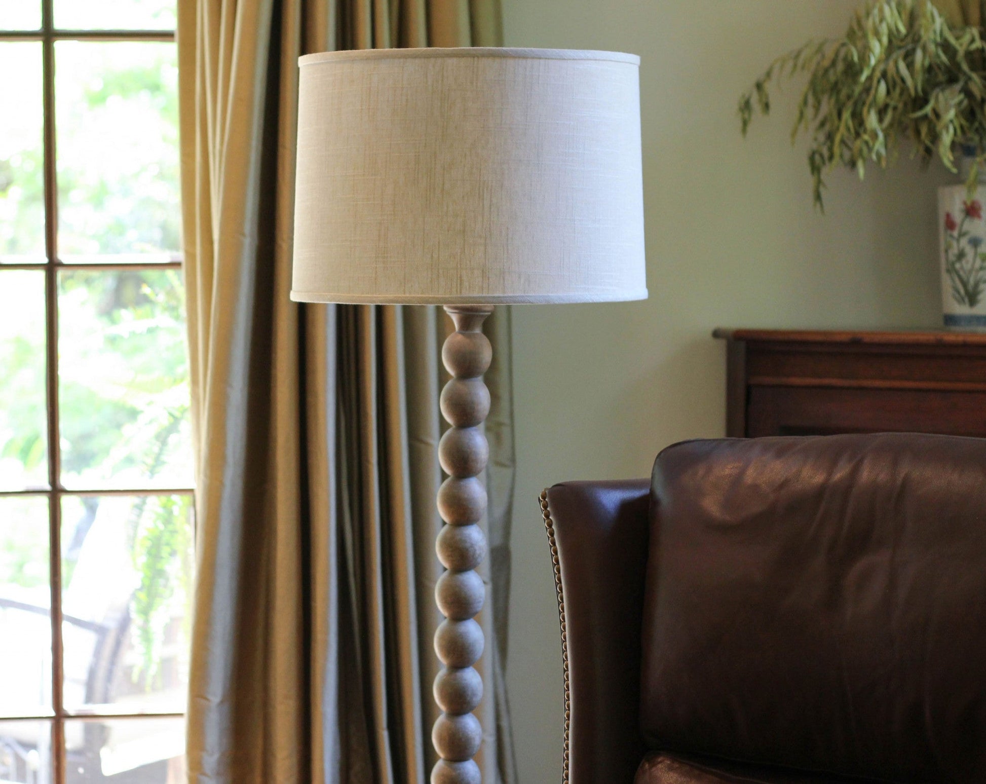 HomeRoots 18" Throwback Drum Linen Lampshade in Light Wheat Finish