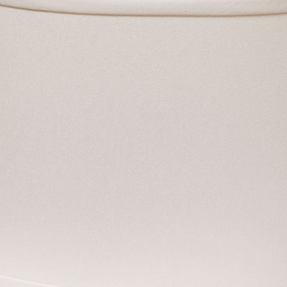 HomeRoots 18" Throwback Oval No Slub Lampshade in White Finish