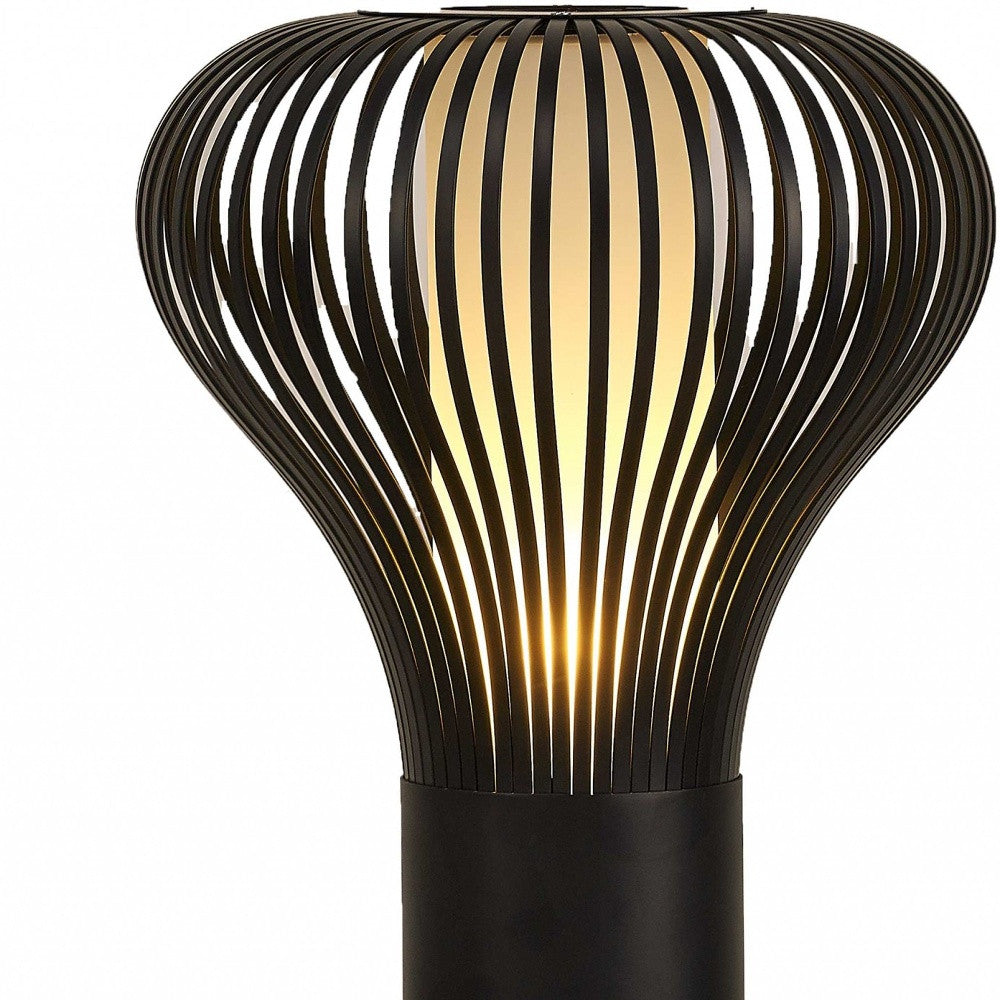HomeRoots 18.5" x 18.5" x 25" Carbon Steel Table Lamp in Black Finish