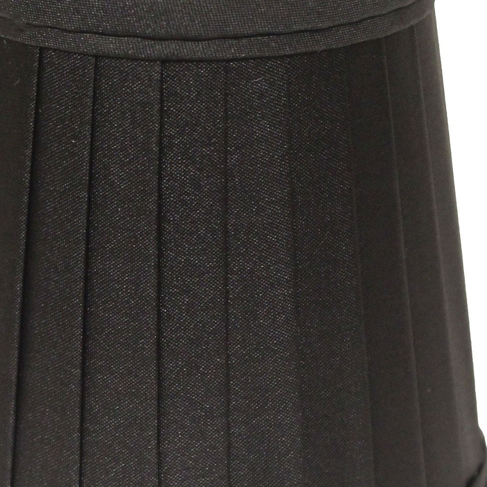 HomeRoots 5" Black and Gold Slanted Pleat Chandelier Silk Lampshades in Set of 6