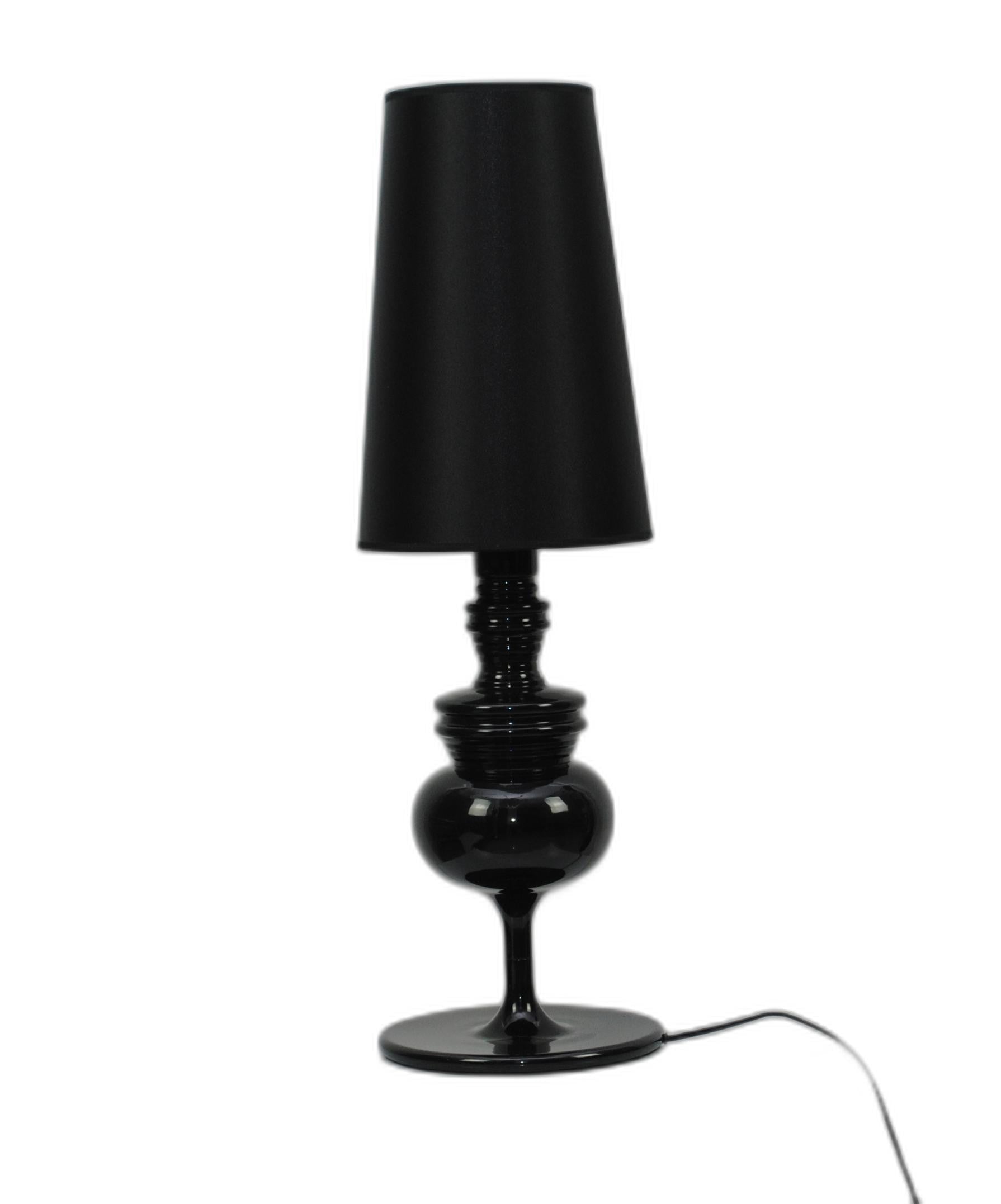 HomeRoots 7" x 7" x 22" Carbon Steel Table Lamp in Black Finish