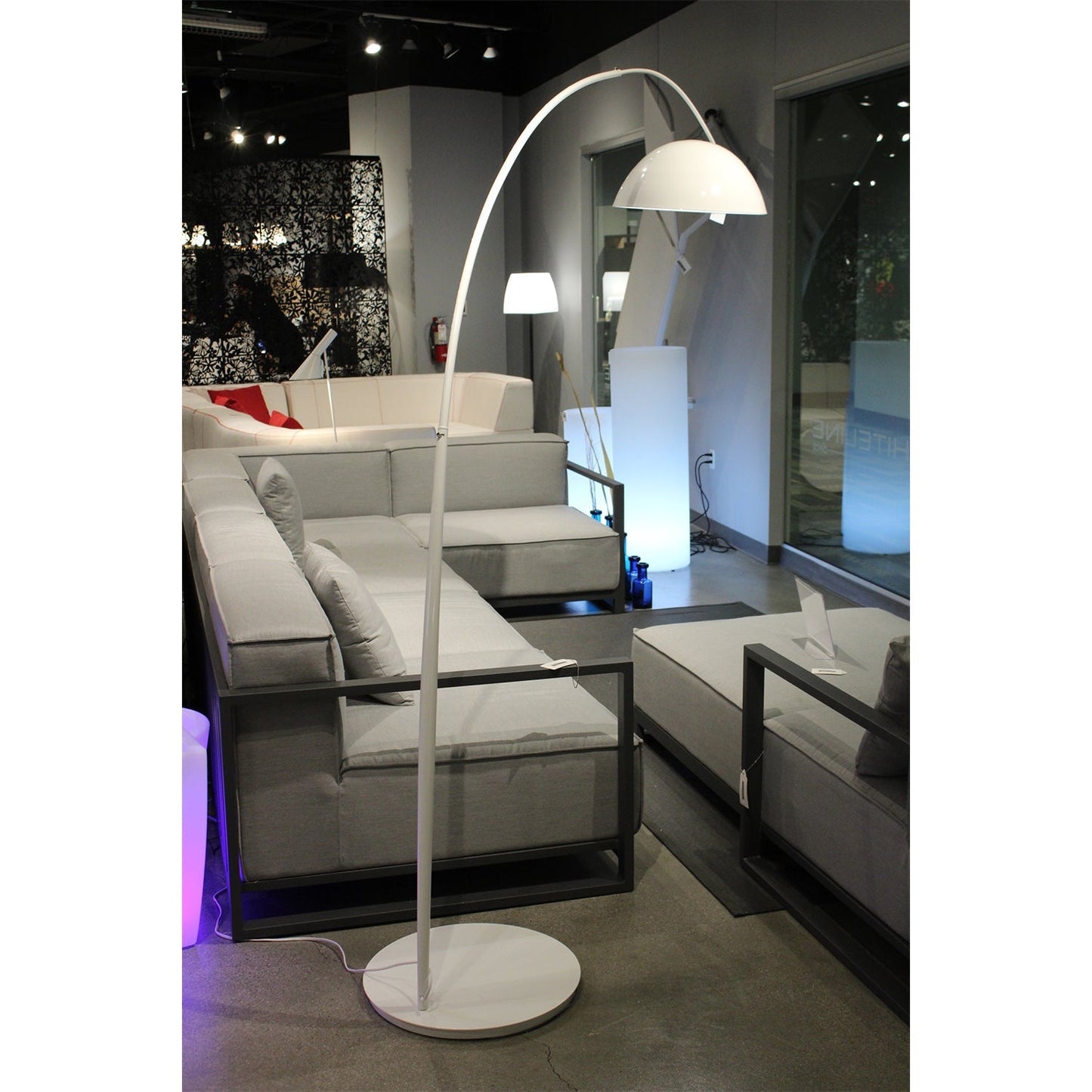 HomeRoots 91" Steel Arched Floor Lamp in White Finish
