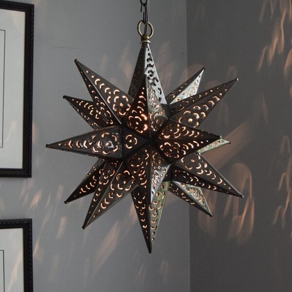 Hometown Evolution Flower Cut 16" Tin Star Light