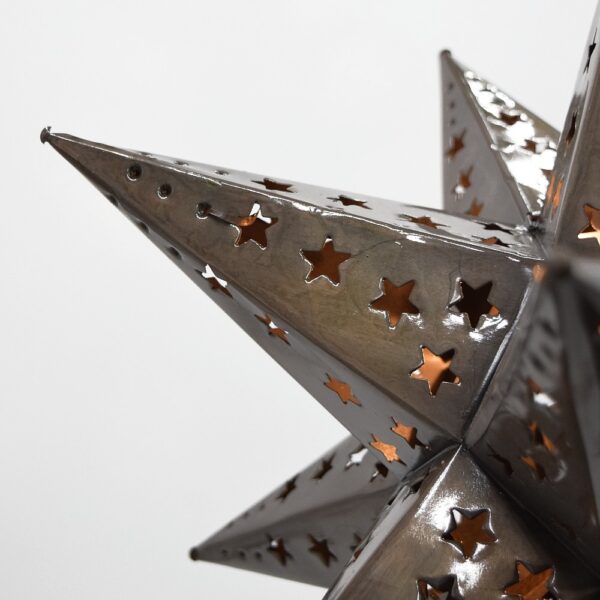 Hometown Evolution Star Cut 12" Tin Star Light