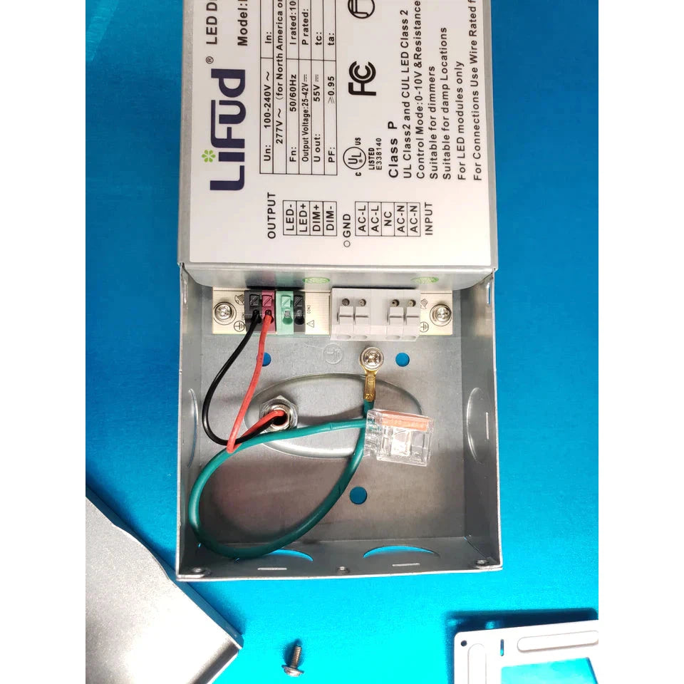 Lifegard Lighting 1'x4' 100V-277V 40W Dimmable Lumen:4000 CRI:>80 PF:>0.9 5000K Panel Light