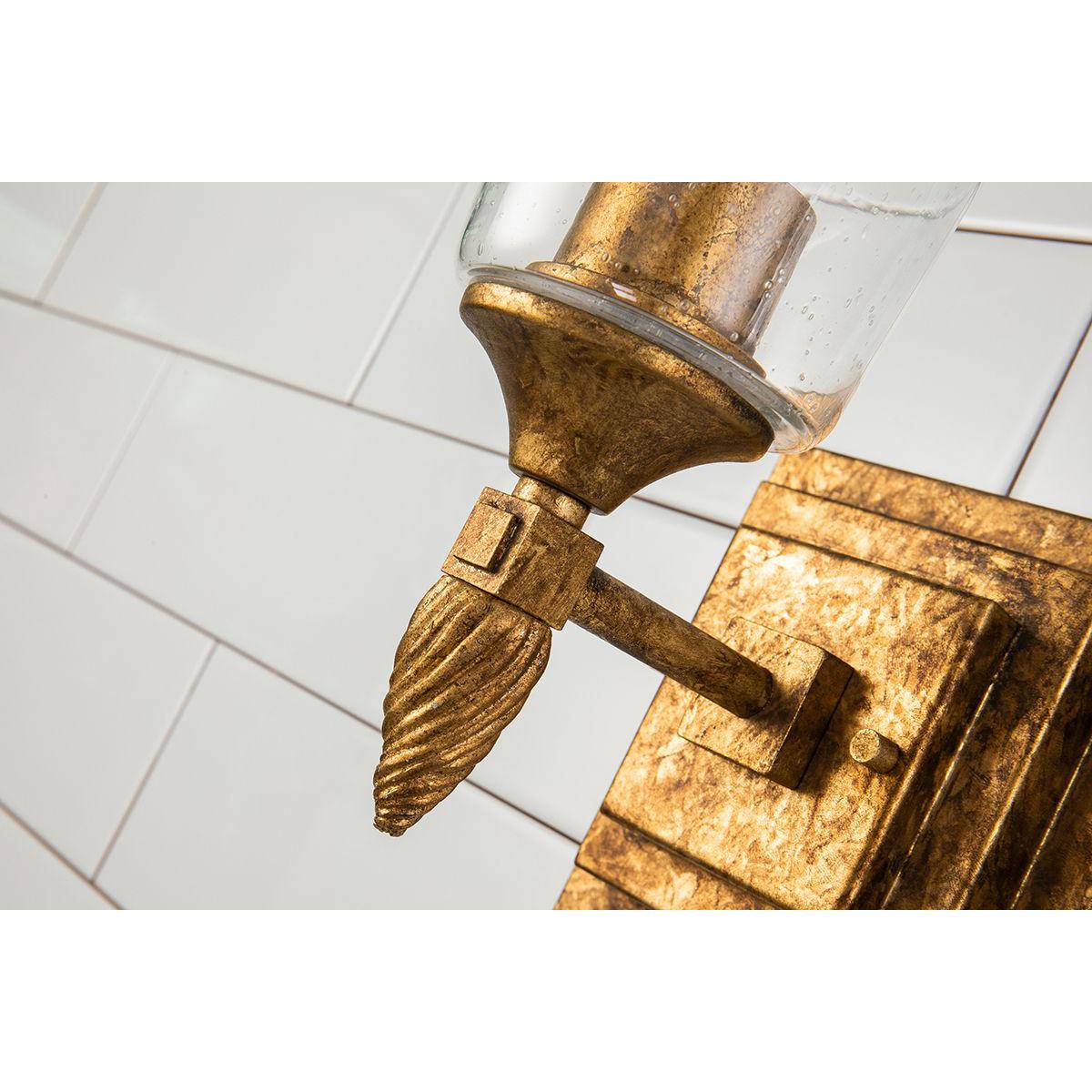 Lucas & McKearn Vetiver 1-Light Gold Leaf Wall Light With Acorn-Gold Accent