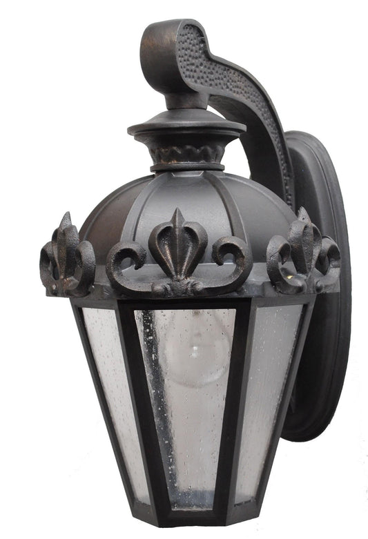 Melissa Lighting Parisian Medium PE465018 Outdoor Wall Sconce