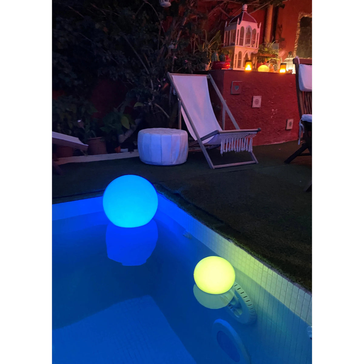 Smart and Green Ball 14" LED Lamp